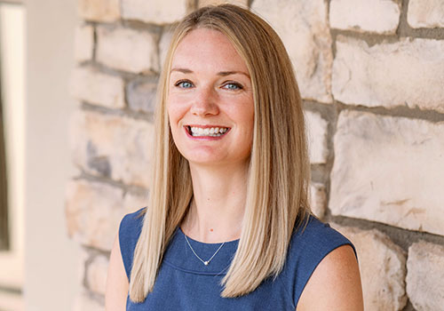 ASHLEY LAUTAR, FNP–C, HNB–BC, CHPN, CDP